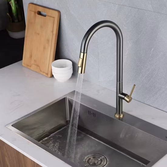 Robinet d'évier de cuisine rétractable en laiton massif
